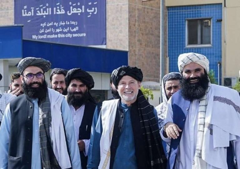 mantan sandera Taliban asal australia timothy weeks meninggal di kabul akibat kanker