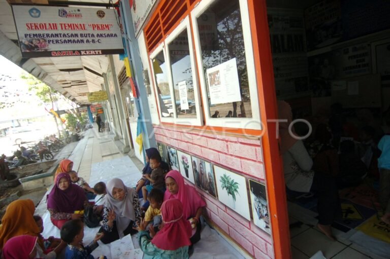sekolah terminal anak pedagang asongan dan pengemis lmsy dom - Info Malang Raya