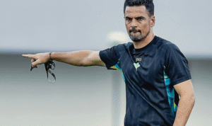 Carlos Pena Persija vs Persita Persita 2 - Info Malang Raya