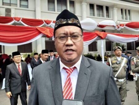 Kepala DLH Kota Malang Noer Rahman Wijaya.Foto Riski WijayaMalangTIMES P.jpeg755195c40281bff0.md - Info Malang Raya