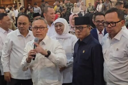 Menko dan Gubernur.webp - Info Malang Raya