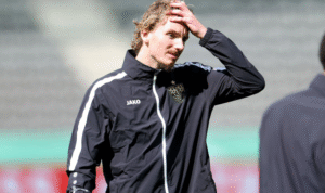 Nick Woltemade Max Eberl Bayern Munich Istimewa 2 - Info Malang Raya