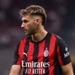 Santiago Gimenez Tak akan Tinggalkan AC Milan @Douglas SierraB - Info Malang Raya