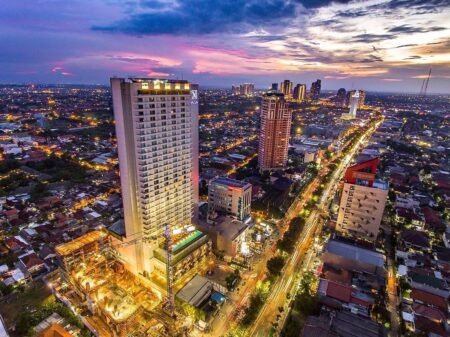Surabaya 2015 PublicDomain210122 070150 - Info Malang Raya