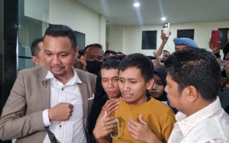 pegi setiawan saat bebas sebagai tahanan rutan polda jabar 6shl - Info Malang Raya