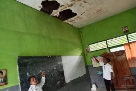 sd rusak - Info Malang Raya