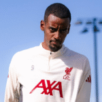 Alexander Isak Arne Slot Liverpool Istimewa 2 - Info Malang Raya