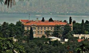 Istanbul seminari Heybeliada - Info Malang Raya