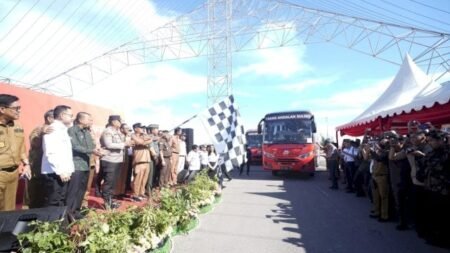 Kabupaten Takalar menjadi rute Transportasi Andalan Sulawesi Selatan Trans Sulsel yang diluncurkan oleh Gubernur Sulawesi Selatan Andi Sudirman Sulaiman Senin 1072023 - Info Malang Raya