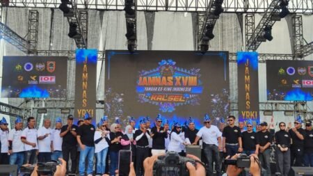 PEMBUKAAN Pembukaan JamNas YRKI ke 18 di depan Kantor Gubernur Kalsel S - Info Malang Raya