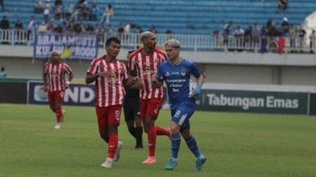 Sontekan Emerson Bikin PSIM Yogyakarta Tertinggal 0 1 dari Deltras FC di Babak Pertama - Info Malang Raya