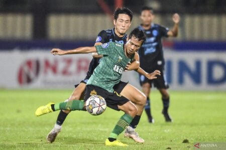 antarafoto arema fc lawan bhayangkara fc 14042023 mrh 2 - Info Malang Raya