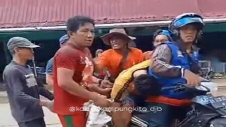 20250501 Penusukan di Pasar Angso Duo Jambi hari ini mencekam safas - Info Malang Raya