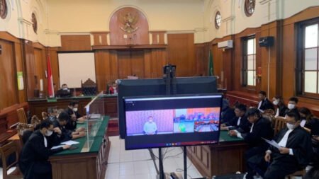 Pengadilan Arema FC Dihancurkan Borneo FC di Liga Super, Aremania Tidak Berdiam Diriku 63ca3ab4a87bb suasana sidang tragedi kanjuruhan di pn surabaya jatim - Info Malang Raya