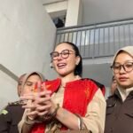 Pengakuan Jujur Nikita Mirzani Sebelum Vonis: Percaya pada Allah dan Hakim AA1P4pzr - Info Malang Raya