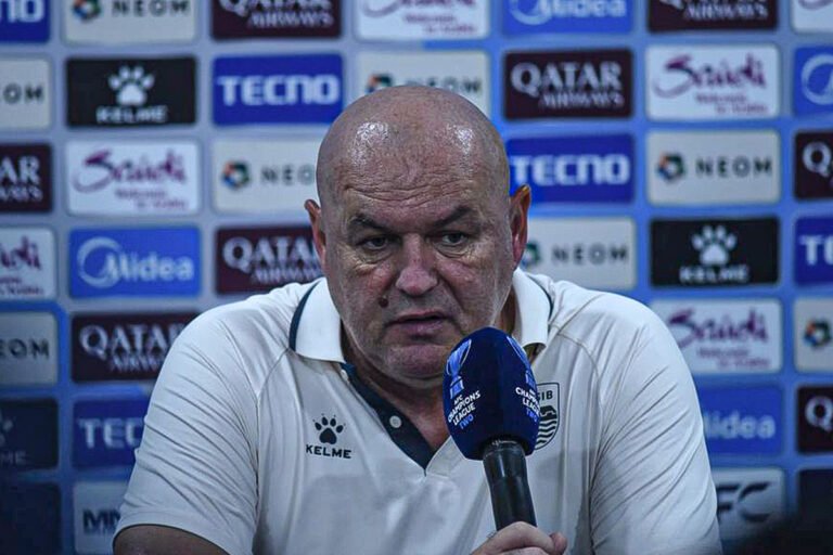 Bojan Hodak Menghadapi Tantangan Persib Bandung vs Persis Solo AA1P4y46 - Info Malang Raya