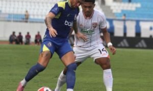 Borneo FC Pertahankan Rekor Tak Terkalahkan dengan Kalahkan Arema FC 3-1 AA1Pdmki - Info Malang Raya