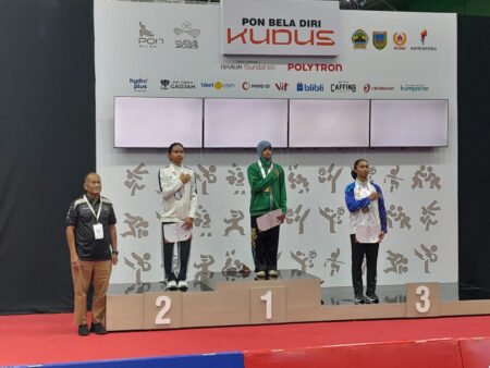 Tiga Wilayah Lahirkan Atlet Sanda di Final, Jatim Juara Umum Wushu PON 2025 AA1Peqcq - Info Malang Raya