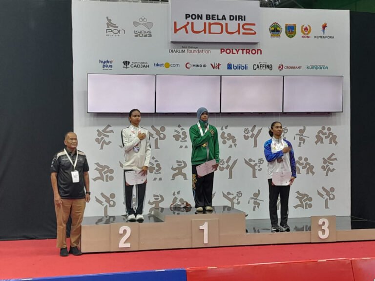 Tiga Wilayah Lahirkan Atlet Sanda di Final, Jatim Juara Umum Wushu PON 2025 AA1Peqcq - Info Malang Raya