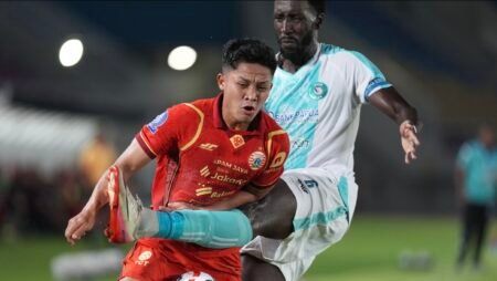 Hasil Super League – Hattrick Emaxwell Souza, Persija Lumat PSBS untuk Rebut Peringkat Dua AA1PzTMm 1 - Info Malang Raya