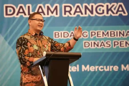 Dindik Jatim dan MKKS Rombak Program GTK 2026, Fokus Dampak Nyata Berbasis Data Aries agung paewai gtk.webp - Info Malang Raya