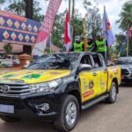 Pembukaan Kirab Obor Porprov XII Kalsel di HSS, Suriani Serahkan Api ke Muhammad Zazuli IMG 20221101 WA0001 scaled 1 - Info Malang Raya
