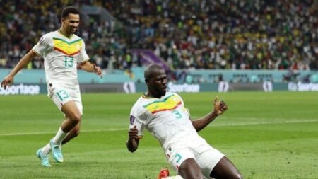 Kalidou Koulibaly selebrasi usai cetak gol untuk Senegal 30112022 - Info Malang Raya