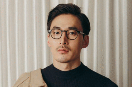 Pria Asal Pagelaran Tusuk Teman di Sekitar Stadion Kanjuruhan Jelang Laga Arema FC Model Kacamata untuk Wajah Oval Pria 2023 05 03 11 48 27 f554778c6d826a0d2409d83c5a4db713 - Info Malang Raya