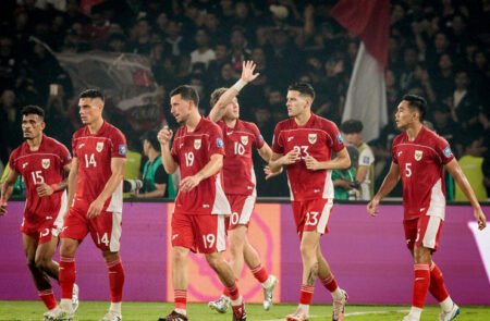 Ole Romeny vs Cina 1 - Info Malang Raya