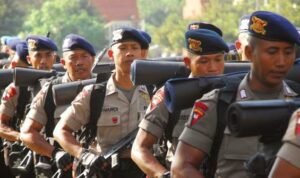 Polda Papua Barat Tambah 500 Personil Brimob - Info Malang Raya