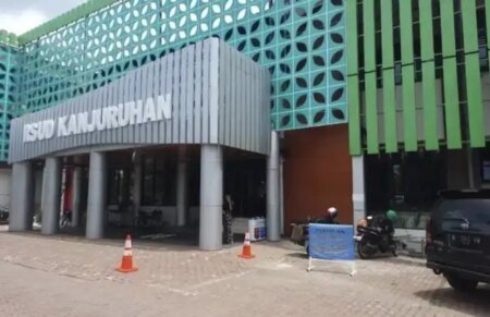 Belasan Siswa MTs Al Khalifah Kepanjen Diduga Keracunan MBG, Mual hingga Dilarikan ke RSUD c9e2fa9613af - Info Malang Raya