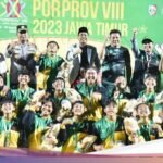 tim sepakbola putri dan putra sidoarjo mengawinkan emas di porprov jatim 169 - Info Malang Raya