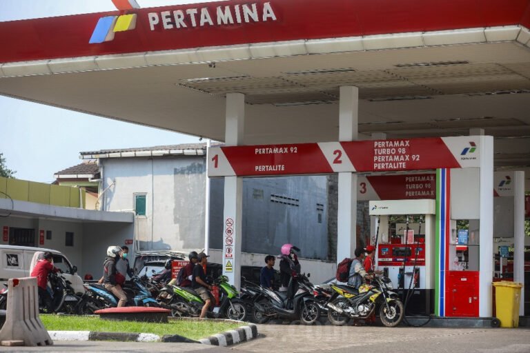 Purbaya Ubah Sistem Kompensasi BBM: Volume Dihitung Ulang, Pertamina Bisa Umumkan Proyeksi AA1QJyQi - Info Malang Raya