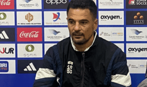 Carlos Pena Madura United vs Persita Tangerang Istimewa 696x456 1 - Info Malang Raya