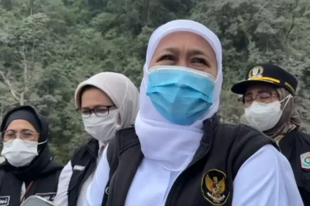 Khofifah di Lumajang.webp - Info Malang Raya