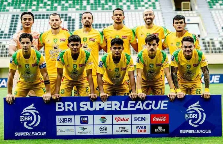 Bajul Ijo Cari Jalan Keluar dari Krisis Lini Belakang PSBS vs Persebaya 11zon - Info Malang Raya