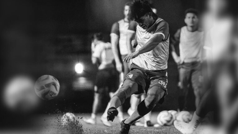 Singo Edan Penuh Semangat Hadapi Derbi Jatim Lawan Persebaya foto persebaya surabaya instagram 1024x576 1 - Info Malang Raya