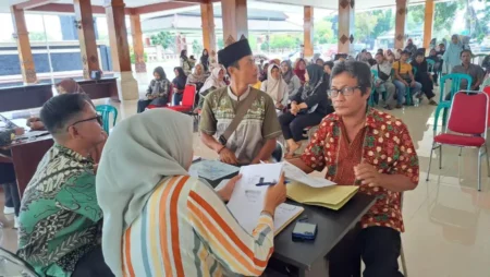 Lolos KIP Jawara, 350 Warga Blitar Dapat Modal Usaha 3 Juta winan modal.webp - Info Malang Raya