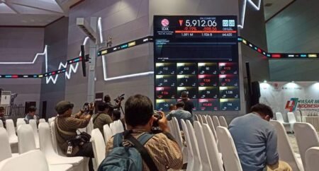 IHSG Ditutup Melemah, Tertekan Aksi Ambil Untung | LPP RRI 1765292449 oof1fhj5v0tdfm1 - Info Malang Raya