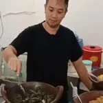 Dulu Drummer Terkenal, Kini Buka Warung Gratis, Sering Didoakan Masuk Surga AA1RrOoO - Info Malang Raya