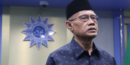 PP Muhammadiyah Menghimbau Infak Jumat Dialihkan untuk Bantu Korban Bencana Ketua Umum PP Muhammadiyah Haedar Nashir - Info Malang Raya