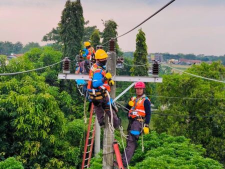 PLN Beri 3 Tips Kelistrikan Hadapi Cuaca Ekstrem