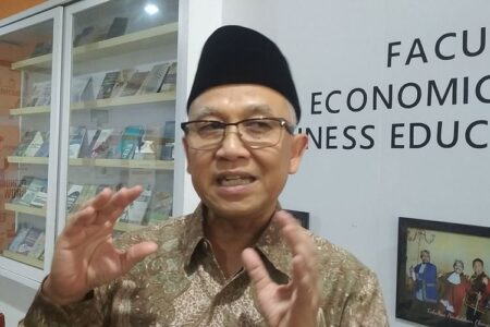 Kemendikdasmen Distribusikan 30.500 Paket Alat Sekolah untuk Siswa Terdampak Bencana Sumatera