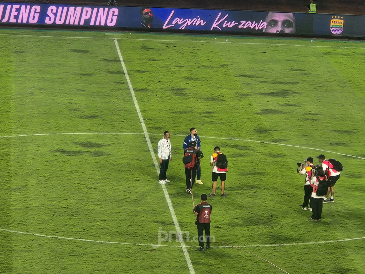 Puluhan ribu bobotoh antusias sambut Layvin Kurzawa di Persib