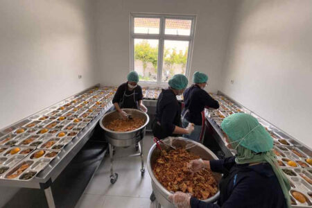 Sekolah Elit Tolak MBG, KPAI Beri Tanggapan Soal Kesehatan Anak