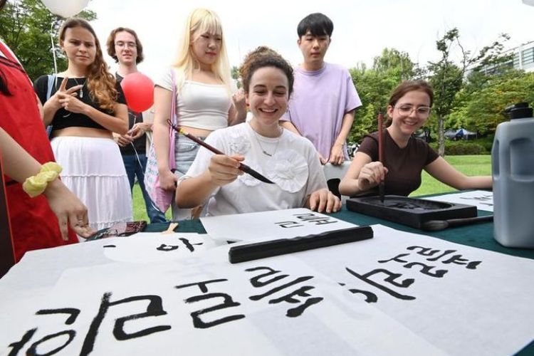 Ingin Kuliah di Korea? Ini Jurusan Paling Populer untuk Mahasiswa Internasional