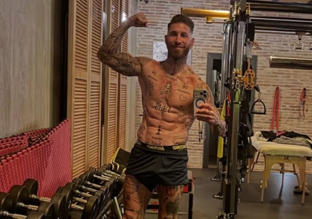 Sergio Ramos Jadi Petinju, Siap Hadapi Andrew Tate di Ring