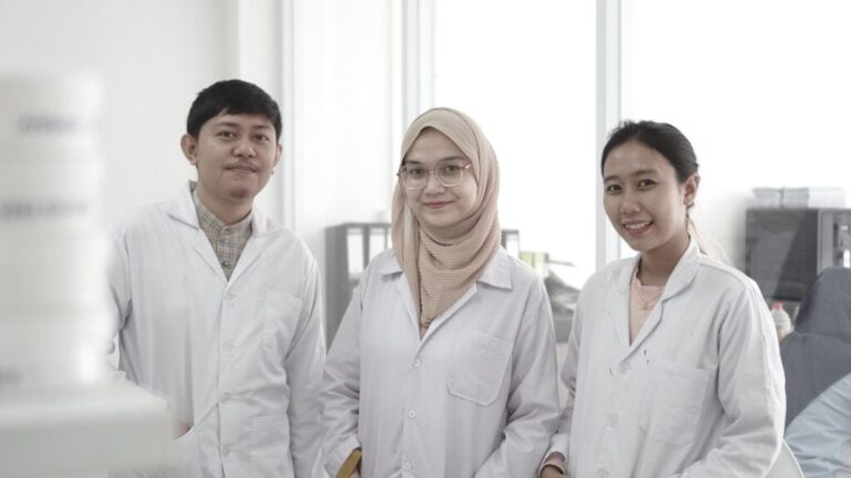 Helmy Yahya Apresiasi PT Mash Moshem, Produsen Kosmetik Lokal Tulungagung