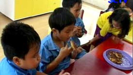 Ayat Ajarkan Anak Berpuasa, Panduan Mendidik Anak