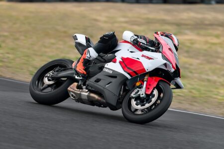 Yamaha R9 2026 Meluncur! Sportbike Pemicu Semangat Dunia Motor